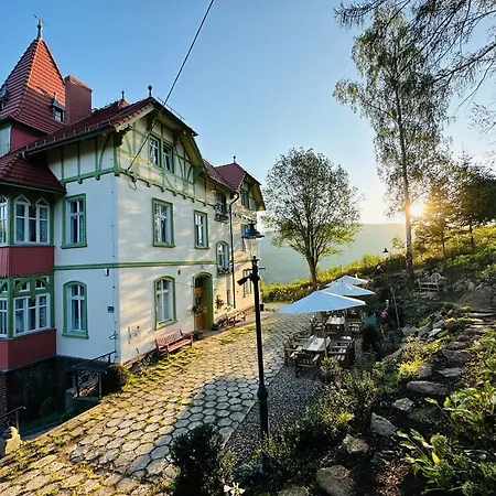 Swieradowka アパート